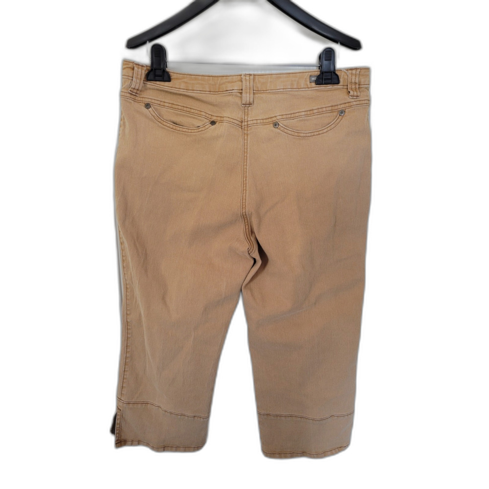 Women's Woolrich Tan ( Pecan ) Capri Pants View 2